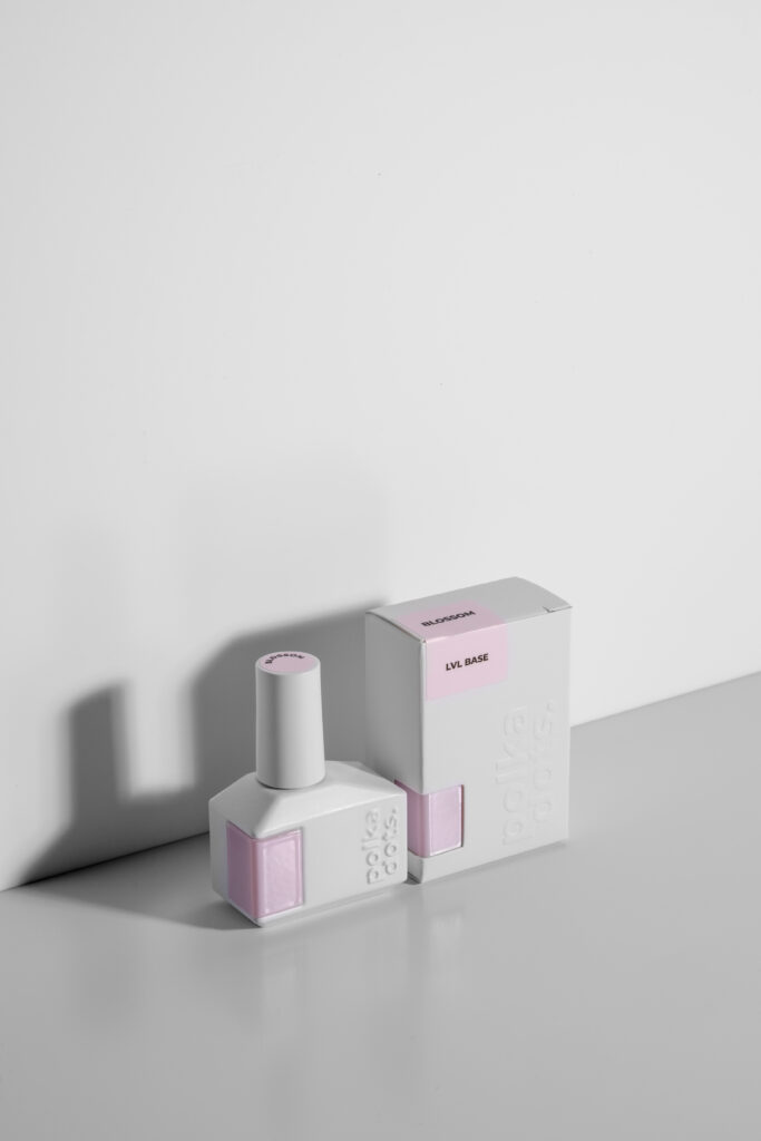 BLOSSOM bottle packshot